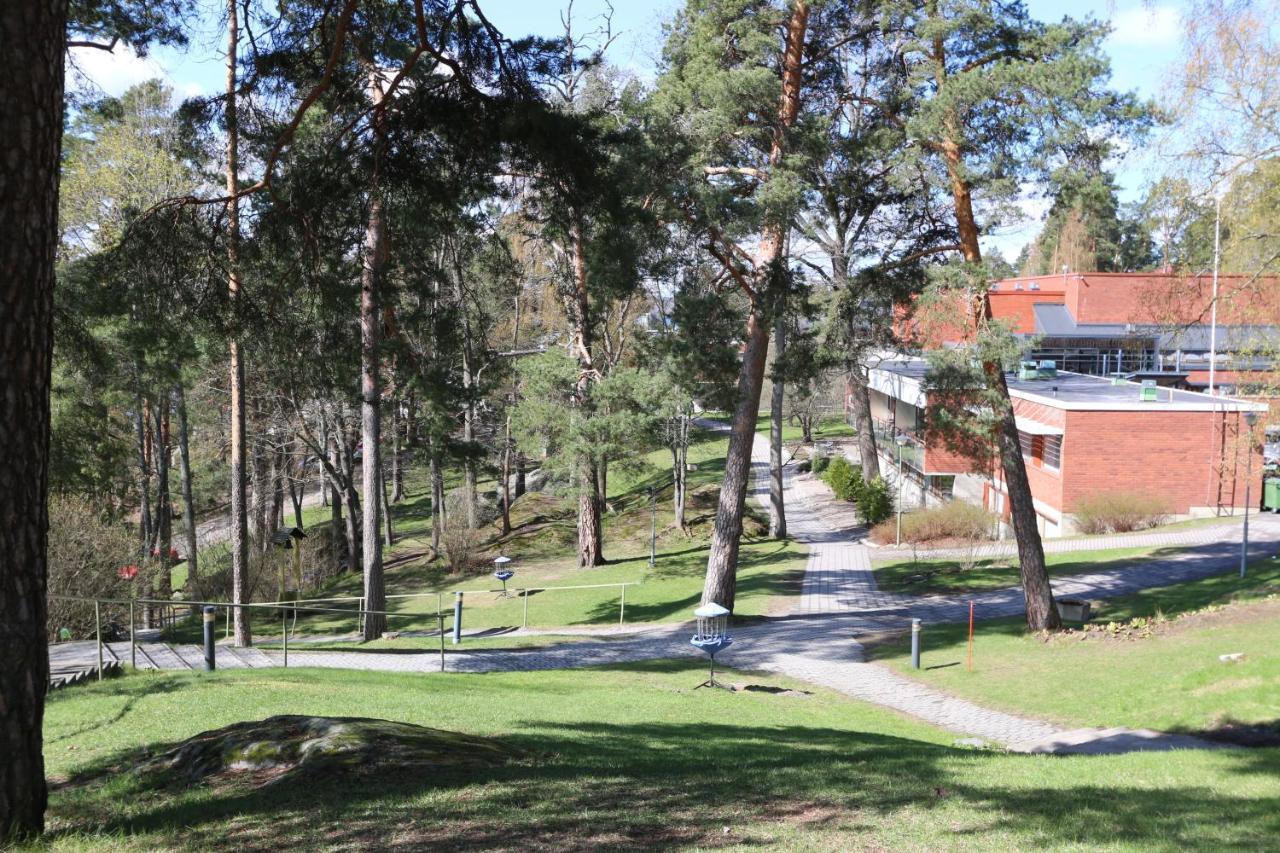 Varala Sports & Nature Hotel Tampere Eksteriør billede