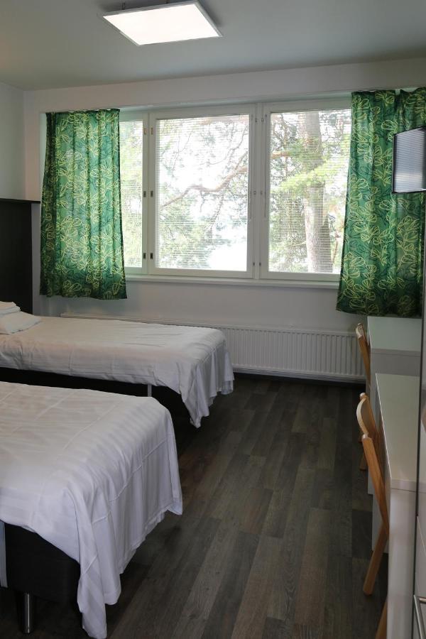 Varala Sports & Nature Hotel Tampere Eksteriør billede